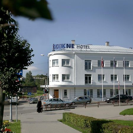 Kolonna Hotel Rēzekne エクステリア 写真